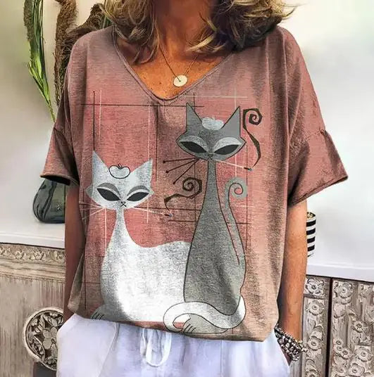 Women's T-Shirt with Kitten Graphic - PricesRgreat