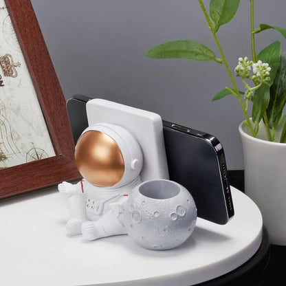 Astronaut Shape Phone Holder - PricesRgreat